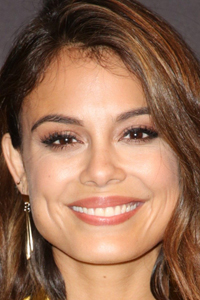 Nathalie Kelley