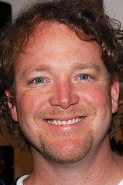 Robert Duncan McNeill