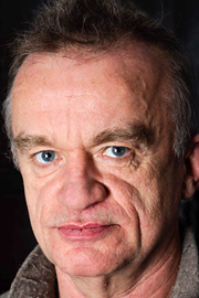 Dominique Pinon