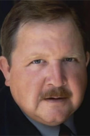 Mark Holton