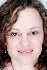Angela Bettis