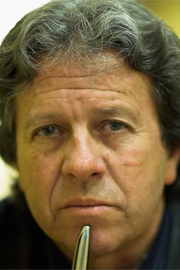Luis Llosa