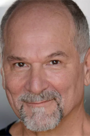 John Kapelos