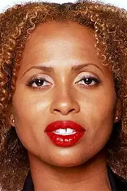 Lisa Nicole Carson