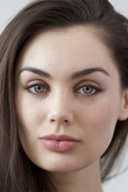 Poppy Corby-Tuech