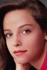Alison Elliott