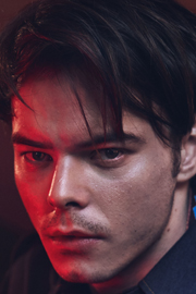 Charlie Heaton
