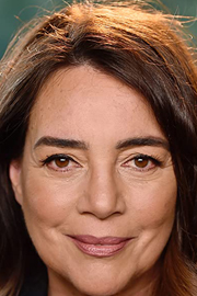 Julie Carmen
