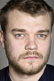 Pilou Asbæk