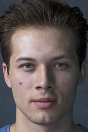 Leo Howard