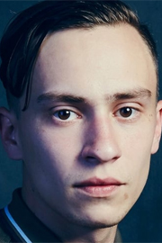 Keir Gilchrist