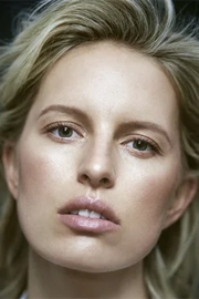 Karolina Kurkova