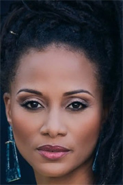 Nika King