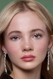 Freya Allan